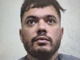 La Policía francesa, a la 'caza del hombre' tras la espectacular fuga del  criminal la Mosca