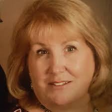 Pauline Lentz's Instagram, Twitter & Facebook