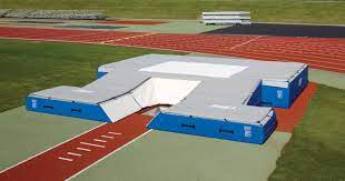 Who would have thought it was so cool yet simple inside!!! Gill G4 Pole Vault Landing System