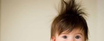 È un segnale di sviluppo nel piccolo, su cui non serve nessuna apprensione, . Capelli Nei Neonati Perche A Volte Ci Sono E Altre No