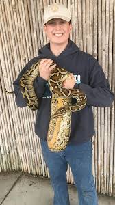 A Warm Welcome to Your Freshman Class President