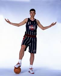 2011, retired nba player yao ming announced the establishment of yao family wines in napa valley, calif. Nba Happy Birthday å§šæ˜Ž Yao Ming Nba Tv Celebrates With 10am Et 2pm Et Rockets Mavs 2005 First Round Game 2 12pm Et 4pm Et Rockets Lakers 2009 Semis Game 1 Facebook
