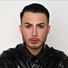 AXEL THE MAKEUP ARTIST