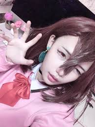 Looking for cosplayer mutuals and support