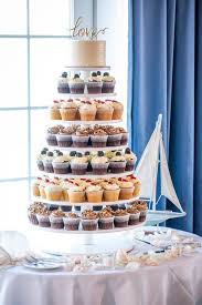 Cupcake Tower For Wedding Cupcake Tower With Assorted Cupcakes And One Tier Cake One Fine Wedding Cake Alternatives Cupcake Tower Wedding Wedding Cake Rustic