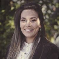 60+ perfis com “Lauren Pereira”