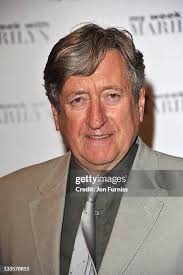 22点の俳優 フィリップ・ジャクソンの写真と高解像度写真