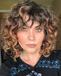 Check spelling or type a new query. Cortes De Pelo Rizado 2021 2022 Mujer Tendencias Cafe Versatil