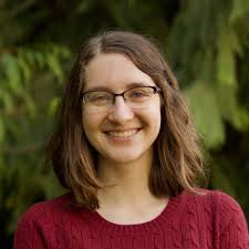 Kimberly Ruth's Instagram, Twitter & Facebook