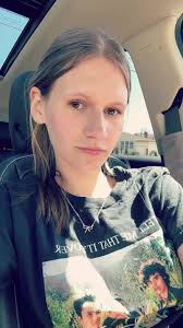 in another universe i’m at coachella #fyp #wlw #wallows