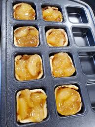 Cinnamon Apple Pies Id 584435 By Budget101 Com Pampered Chef Brownie Pan Pampered Chef Brownie Pan Recipes Cinnamon Roll Apple Pie