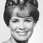 Nancy Kunze's Instagram, Twitter & Facebook