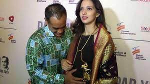 Nia ramadhani was born on april 16, 1990 in jakarta, indonesia. Nia Ramadhani Sadar Hamil Saat Usia Kandungan 5 Bulan