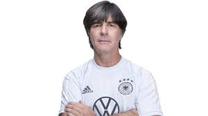 Joachim löw spricht auf einer digitalen pressekonferenz über seine auswahl. Joachim Low Trainerprofil Dfb Datencenter