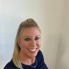 Shawna Simon's Instagram, Twitter & Facebook