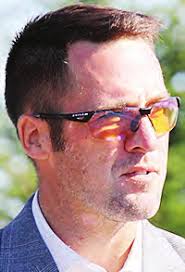 VOTERS MAKE THEIR CHOICES