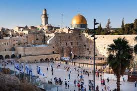 Die klagemauer in der altstadt jerusalems stellt eine der wichtigsten stätten des judentums dar. Die Klagemauer Israel Israel