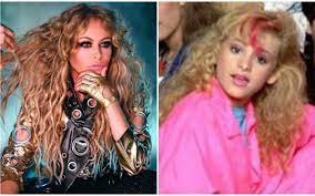 La sua musica è popolare nell'america latina, in spagna e negli stati uniti. Paulina Rubio Asi Lucia La Cantante Cuando Era Parte De Timbiriche