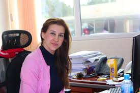 حوار مع أستاذة رائدة في تدريس اللغة العربية Al Fanar Media