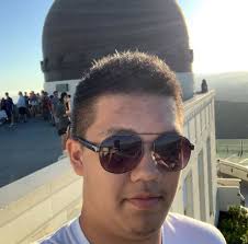 看透了愛情浪漫童話不如陪陪劉董說說心裡話