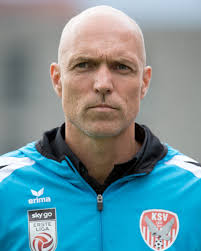 Stefan Rapp » Bilanz unter Scheidsrechter Gerald Lehner