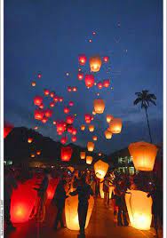 These Are So Pretty And Are Considered To Bring Good Luck And Symbolize Problems And Worries Floating Away Wish Lanterns Sky Lanterns Wedding Lanterns