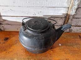 Wb And Co Cast Iron Tea Kettle Etsy Tea Kettle Kettle Cast Iron
