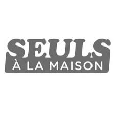 Eric lui apporte une aide amicale. Seuls A La Maison Seulsalamaison Twitter