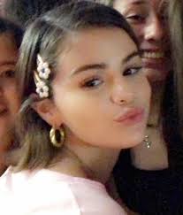 Try a cute barrette one side of your hairstyle! The Ultimate Guide To Barrettes Howtowear Fashion