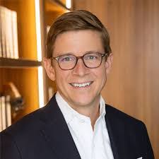 Bobby Bellinger's Instagram, Twitter & Facebook