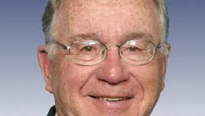 Opinion: Blowhard could learn a lot from Republican Rep. Dave Hobson