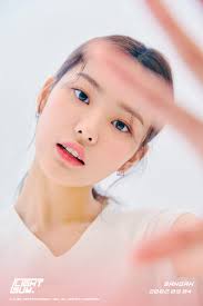 This profile will be regularly edited to add more information in the future. Cube Entertainment S New Girl Group Lightsum To Make Their Debut In June Kpopstarz