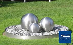 Damals kostete sie 290.000 dm. Hochwertige Brunnen Aus Edelstahl Fur Den Garten Edelstahlbrunnen Bestellen