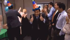 Invia tramite whatsapp e facebook. Top 30 La Multi Ani Gifs Find The Best Gif On Gfycat