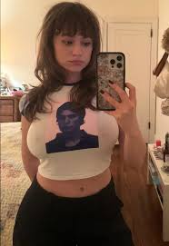 Ella Ballentine Nipple Pokies! - The Nip Slip