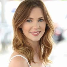 Victoria McCabe (@VictoriaRMcCabe)