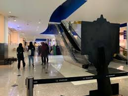 There was some excitement because my mum heard from my cousin that there is a manhattan fish market there. Mall Paya Bunga Square Nearby Kuala Terengganu In Malaysia 10 Reviews Address Website Maps Me