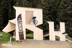 The reigning world and olympic. Neuer Ambassador Des Bike Kingdom Nino Schurter Unterstutzt Ferienregion Lenzerheide Velomotion