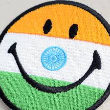 インドネシアの国旗は、上に赤、下に白を配した横二色旗である。デザインはモナコの国旗と全く同一だが、縦横の比率が異なる。 インドネシア国内では sang merah putih と表記される。merah putih が「紅白」を意味し、赤は勇気と情熱を、白は真実と聖なる心をあらわす。 ãƒ¯ãƒƒãƒšãƒ³ ã‚¹ãƒžã‚¤ãƒ«ãƒžãƒ¼ã‚¯ ã‚¹ãƒžã‚¤ãƒªãƒ¼ãƒ•ã‚§ã‚¤ã‚¹ ã‚¤ãƒ³ãƒ‰å›½æ—— ãƒ¯ãƒƒãƒšãƒ³ ã‚¢ãƒƒãƒ—ãƒªã‚± ã‚¹ãƒ†ãƒƒã‚«ãƒ¼ ãƒãƒƒã‚¸é€šè²© ãƒ¯ãƒƒãƒšãƒ³ã‚¹ãƒˆã‚¢æœ¬åº—