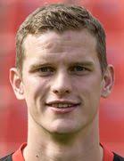 Born 27 april 1989) is a german footballer who plays as a central defender and defensive midfielder for bundesliga club bayer leverkusen and germany national team. Sven Bender Spielerprofil 20 21 Transfermarkt