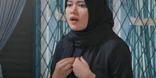Lirik Dan Chord Lagu Li Khamsatun Milik Anisa Rahman