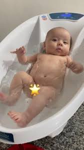 You would think the thermometer and scale would be waterproof considering its a bath tub. Buy Baby Patent Aquascale 3 In 1 Bath Tub The Next Generation White Unisex Online In Taiwan 878944512