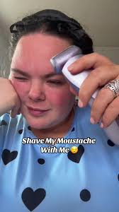 Electric Shaver for Women: Smooth Skin, No Pain!