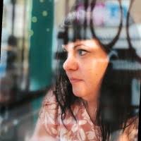 30+ perfiles de «Laura Brea»