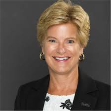 Welcome interns! Network is pleased to welcome the 2024 class of interns to  our Schaumburg, IL corporate offices. From finance to analytics, customer  service and IT, we can't wait to see what