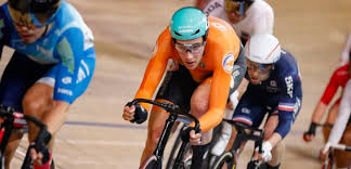 Het eiland in de vorm van een ei is het eiland la graciosa dat daadwerkelijk ten noordoosten van lanzarote ligt. Jan Willem Van Schip Kijkt Uit Naar Olympische Wegrit Het Past Goed In Het Schema Wielerflits