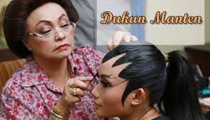 Berikut doa untuk pengantin, serta penjelasannya seperti rangkuman brilio.net dari berbagai sumber pada senin (1/5). Ini Lho Ritual Dukun Pengantin Yang Biasa Dilakukan Di Jawa Boombastis