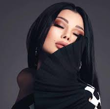 Discogs에서 هيفاء وهبي의 릴리스를 둘러보세요. Haifa Wehbe Is The Best Home Facebook