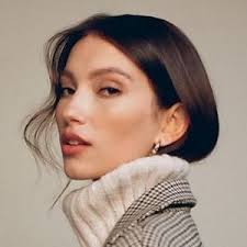 Contact Edna Rocha Zvang