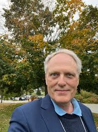 Tracy Hester (@tdhester)